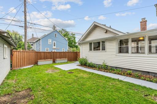 215 E 48th Street, Minneapolis, MN 55419