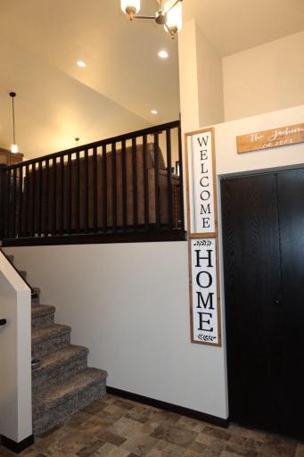 6850 67th Street S, Horace, ND 58047