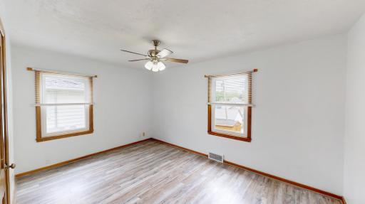 813 Pillsbury Avenue, Albert Lea, MN 56007