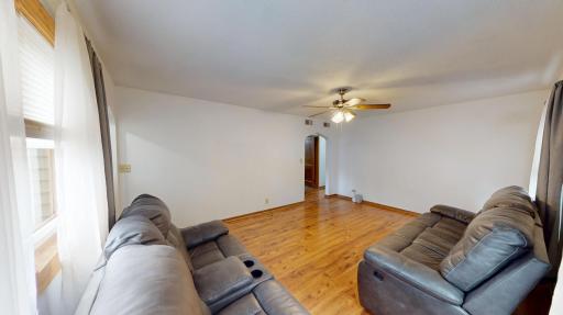 813 Pillsbury Avenue, Albert Lea, MN 56007
