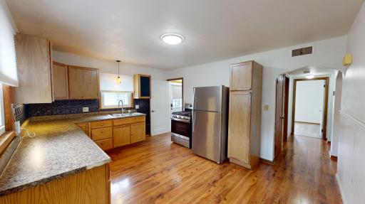 813 Pillsbury Avenue, Albert Lea, MN 56007