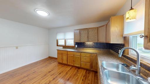 813 Pillsbury Avenue, Albert Lea, MN 56007