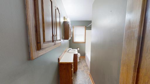 813 Pillsbury Avenue, Albert Lea, MN 56007