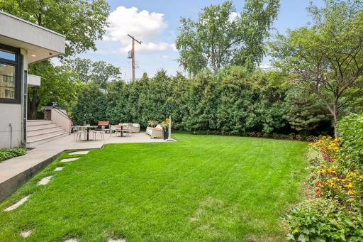 2100 West Lake of the Isles Parkway - Spacecrafting - 0071.jpg