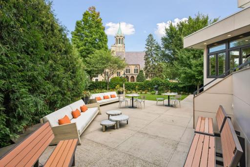 2100 West Lake of the Isles Parkway - Spacecrafting - 0075.jpg