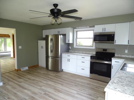 W1044 County Road Ss, Plum City, WI 54761