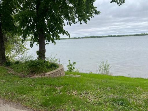 24598 608th Avenue, Litchfield, MN 55355