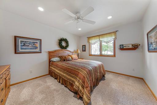 21 bedroom 1.jpg