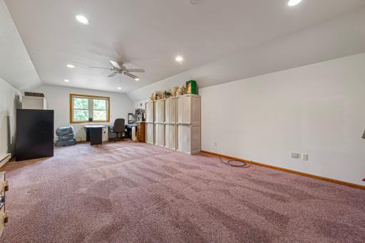 39 bonus room.jpg