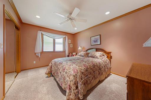 23 bedroom 2.jpg