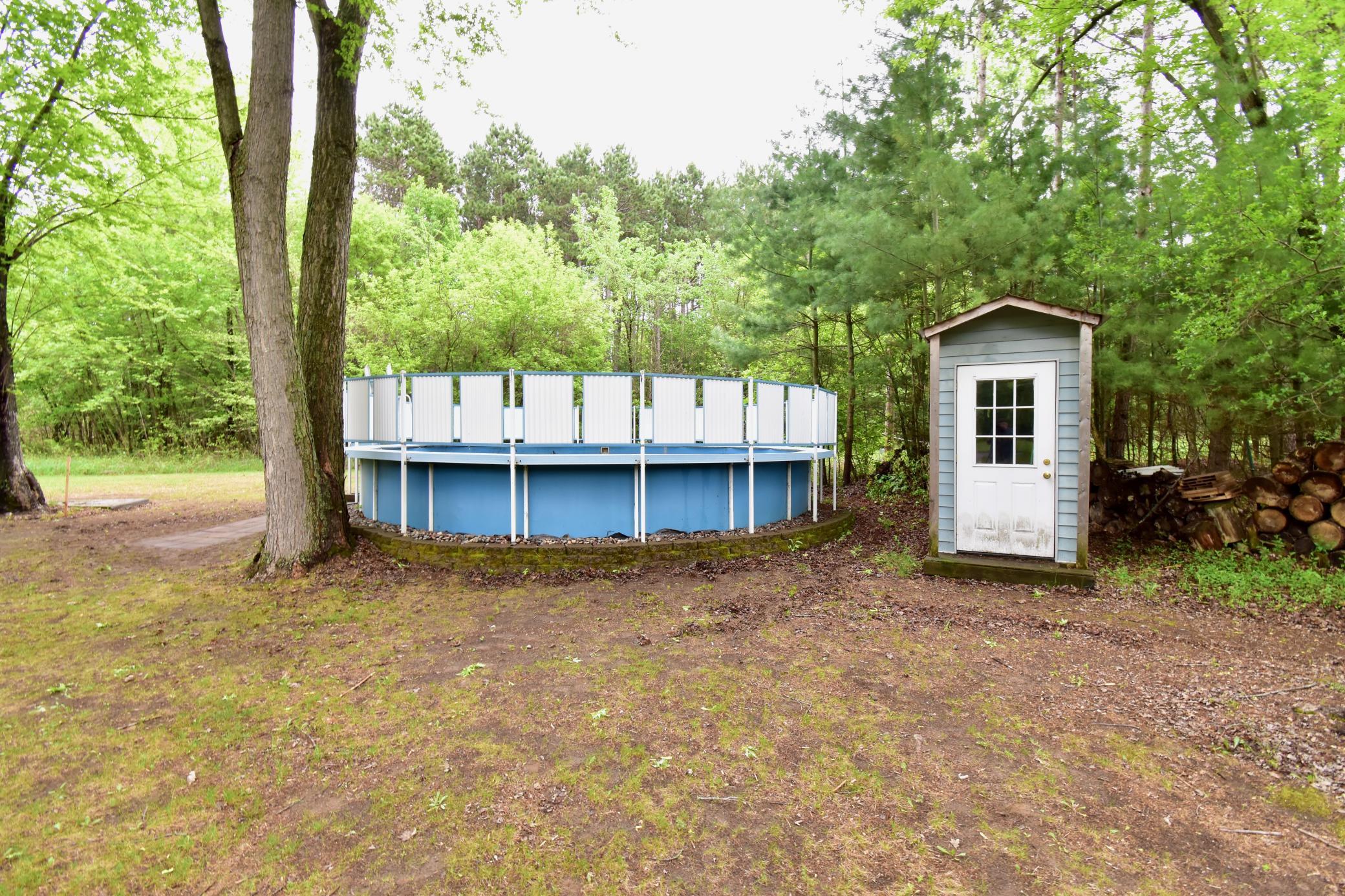 Above ground pool. Seller has a new liner to be installed if the buyer wishes to keep the pool. There is a large deck and locking fence surrounding the pool for safety. Family time is so important and hours could be spent enjoying the pool.