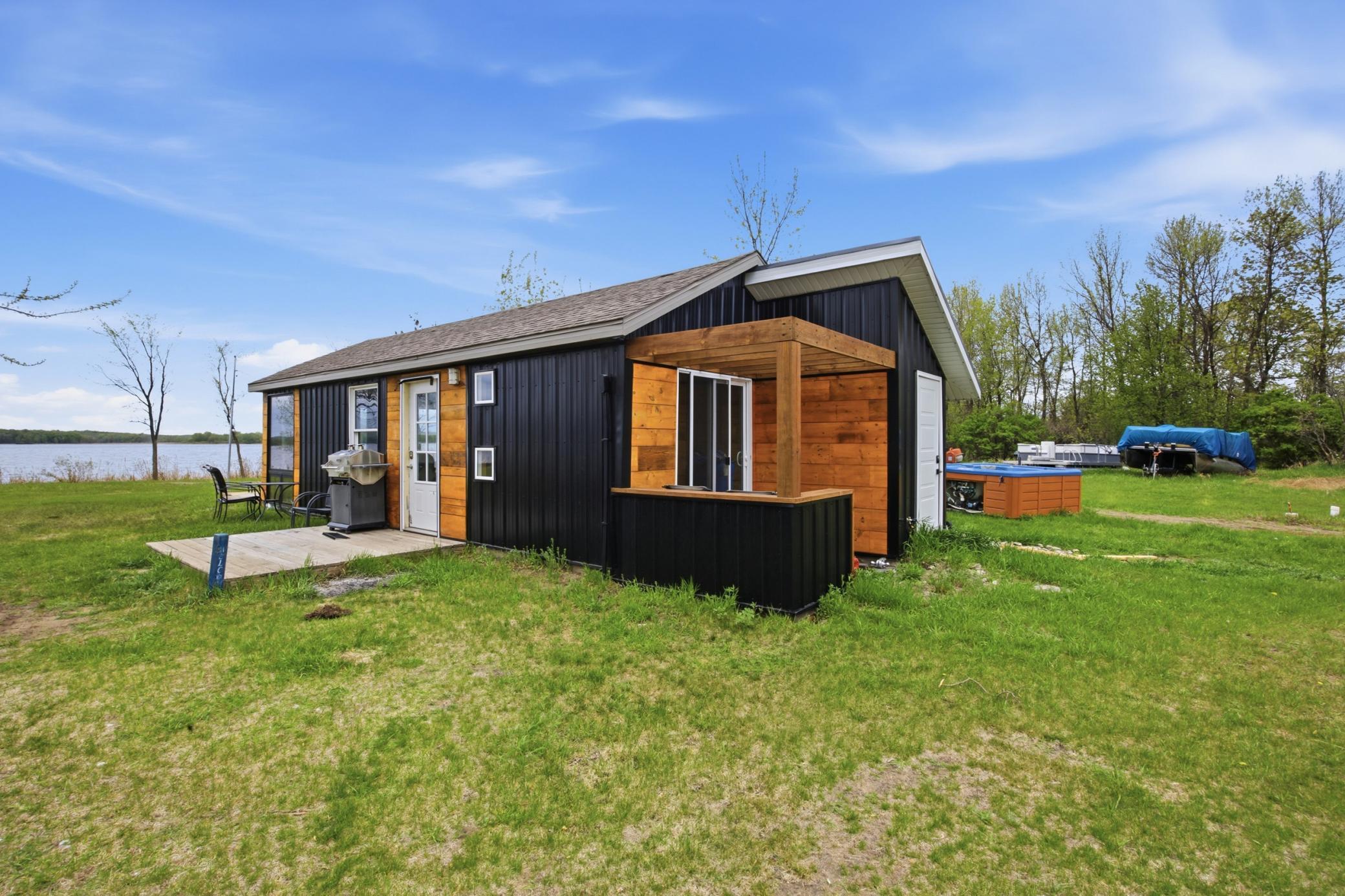 Shed