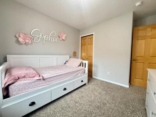 4742 44th Street S, Fargo, ND 58104