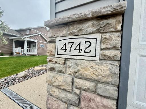 4742 44th Street S, Fargo, ND 58104