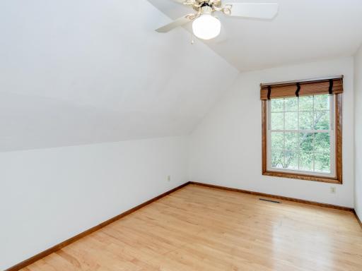 598 Clifford Street, Saint Paul, MN 55104