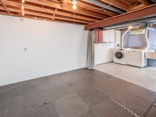 598 Clifford Street, Saint Paul, MN 55104