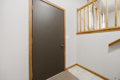 513 N 19 Ave N, Fargo, ND 58102