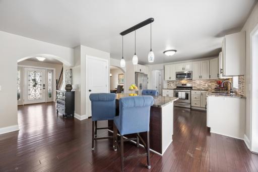 7891 Claiborne Lane, Inver Grove Heights, MN 55076