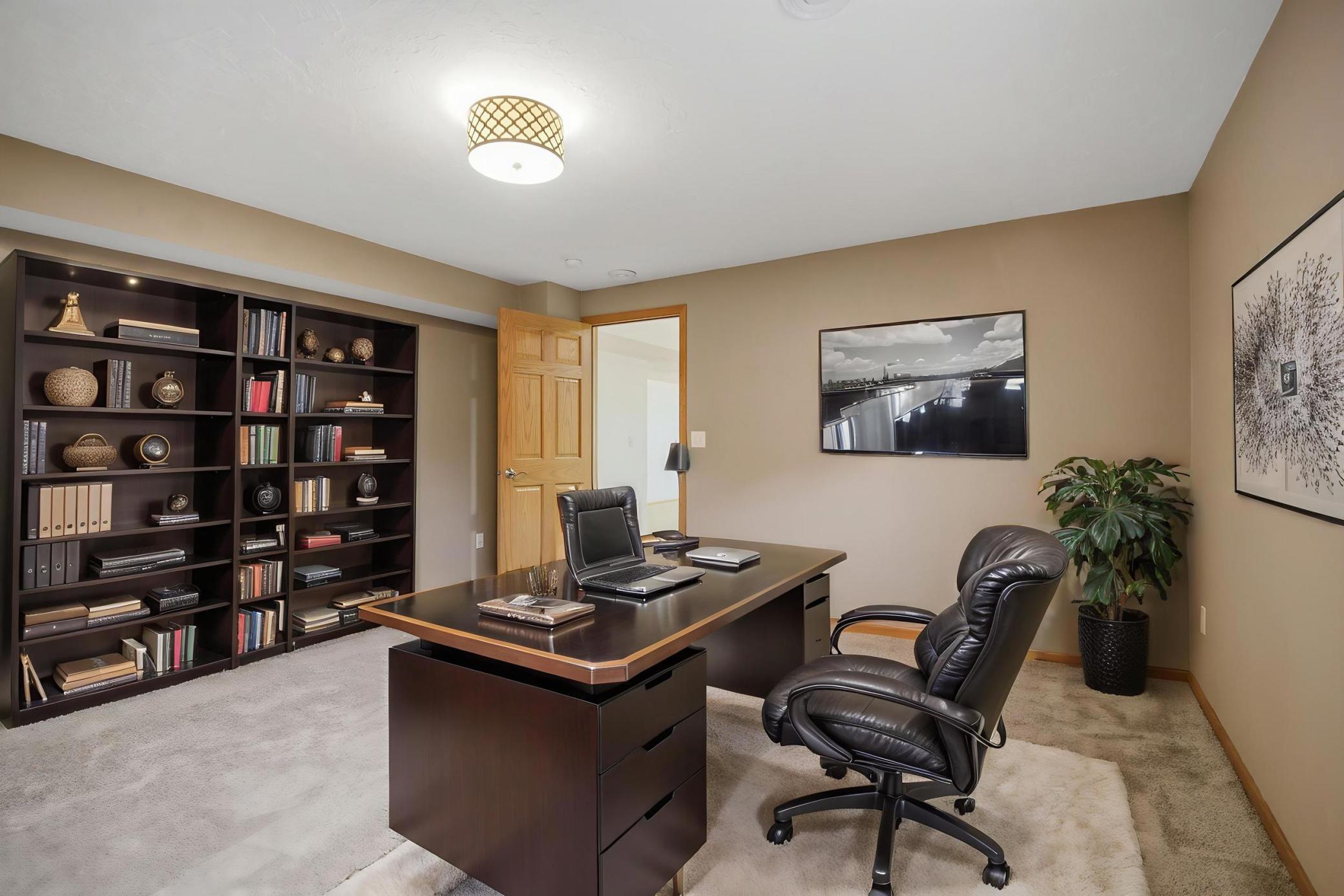 45_1406_26th_st_sw_197 - home office - luxury - 3.jpg