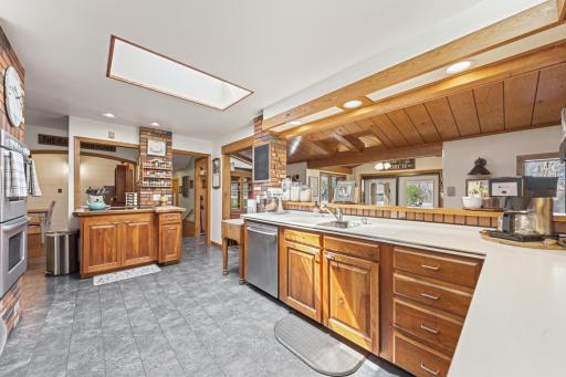 1304 34th Drive NE, Austin, MN 55912