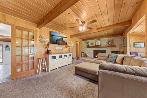 1304 34th Drive NE, Austin, MN 55912