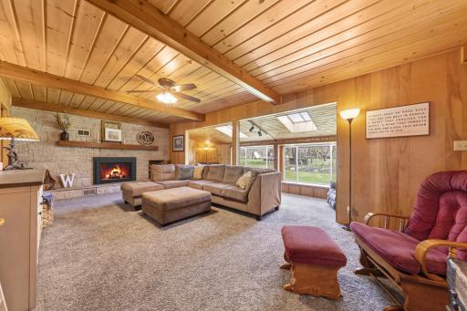 1304 34th Drive NE, Austin, MN 55912