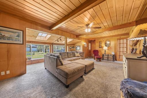1304 34th Drive NE, Austin, MN 55912