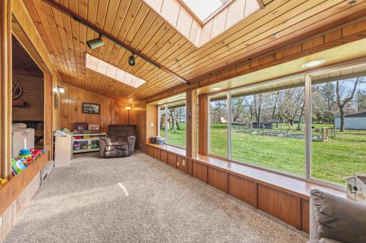 1304 34th Drive NE, Austin, MN 55912