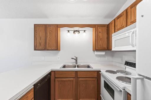 14025 44th Place N, 4, Minneapolis, MN 55446