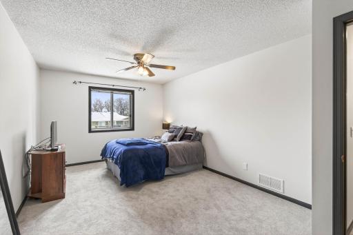 14025 44th Place N, 4, Minneapolis, MN 55446