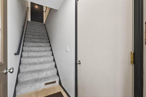 14025 44th Place N, 4, Minneapolis, MN 55446