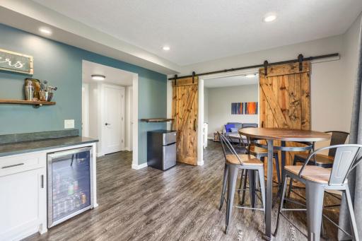 10538 Scott Ave N - Web Quality - 017 - 12 Breakfast Area.jpg