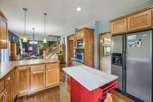 10538 Scott Ave N - Web Quality - 016 - 11 Kitchen.jpg