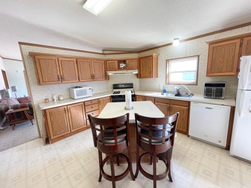 513 N Main Street, Sanborn, MN 56083