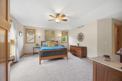 692 Shelerud Drive, Saint Paul, MN 55123