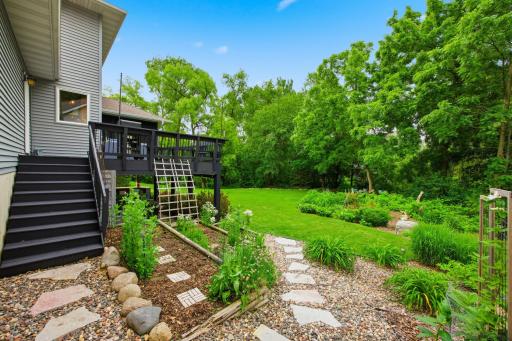 692 Shelerud Drive, Saint Paul, MN 55123