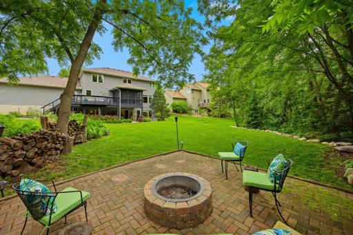 692 Shelerud Drive, Saint Paul, MN 55123
