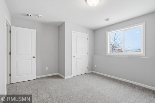 MODEL PHOTOS. PHOTOS OF PREVIOUSLY FINISHED HOME.