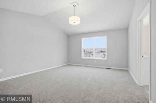 MODEL PHOTOS. PHOTOS OF PREVIOUSLY FINISHED HOME.