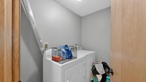 24 Elton Ridge Court NW, Rochester, MN 55901