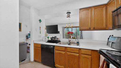 24 Elton Ridge Court NW, Rochester, MN 55901