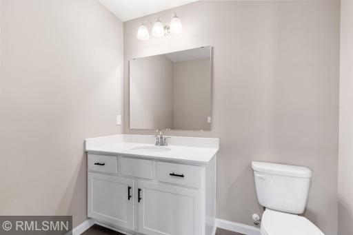 MODEL PHOTOS. PHOTOS OF PREVIOUSLY FINISHED HOME.