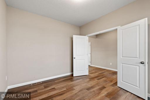 MODEL PHOTOS. PHOTOS OF PREVIOUSLY FINISHED HOME.