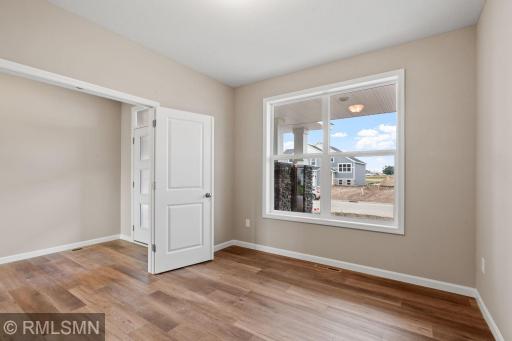 MODEL PHOTOS. PHOTOS OF PREVIOUSLY FINISHED HOME.