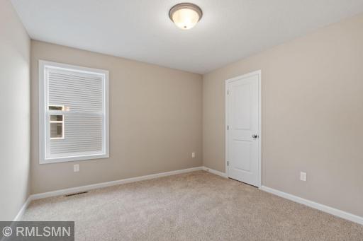 MODEL PHOTOS. PHOTOS OF PREVIOUSLY FINISHED HOME.