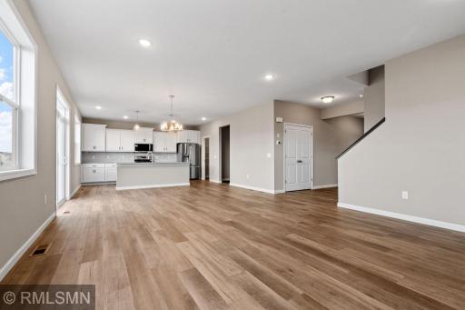 MODEL PHOTOS. PHOTOS OF PREVIOUSLY FINISHED HOME.
