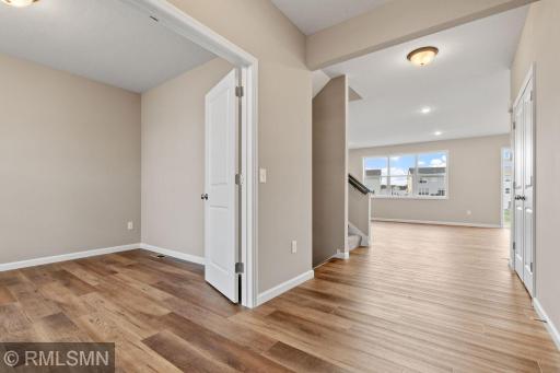 MODEL PHOTOS. PHOTOS OF PREVIOUSLY FINISHED HOME.