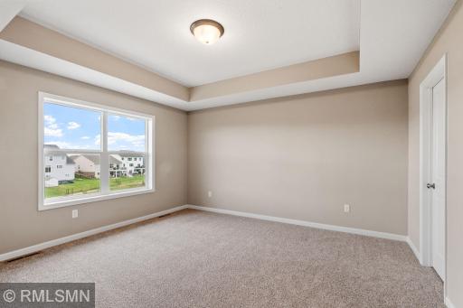 MODEL PHOTOS. PHOTOS OF PREVIOUSLY FINISHED HOME.