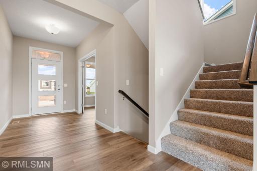 MODEL PHOTOS. PHOTOS OF PREVIOUSLY FINISHED HOME.