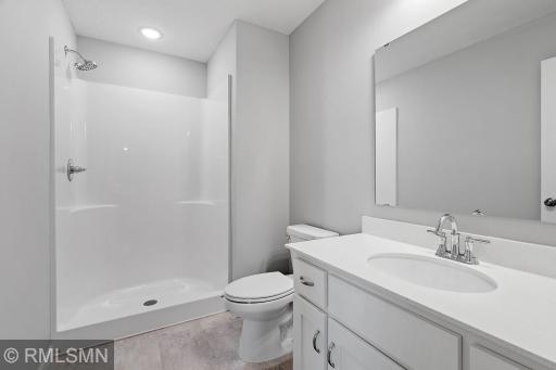 MODEL PHOTOS. PHOTOS OF PREVIOUSLY FINISHED HOME.